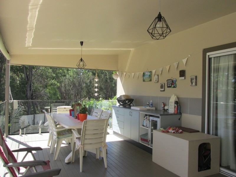 49-51 Scotts Road, Macleay Island QLD 4184