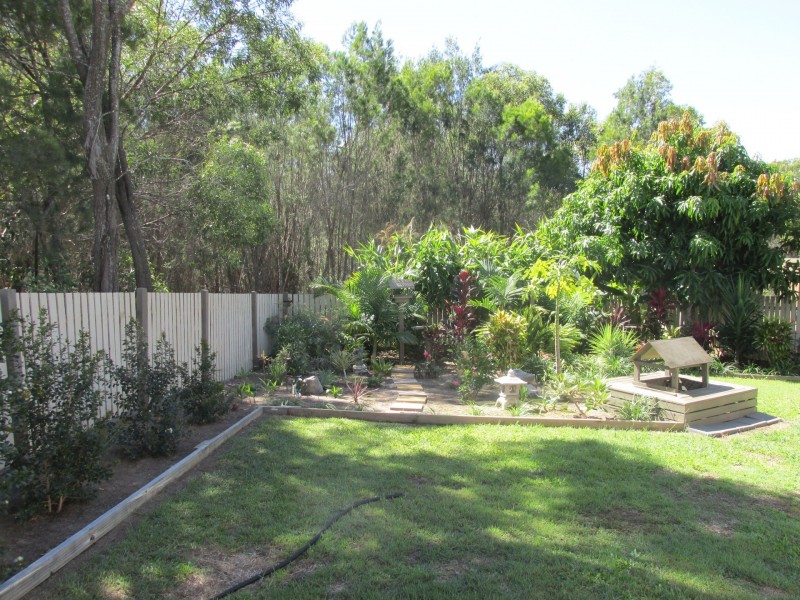 49-51 Scotts Road, Macleay Island QLD 4184