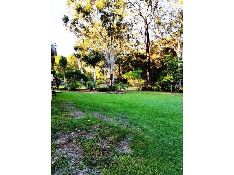 6 Cunningham Street, Russell Island QLD 4184