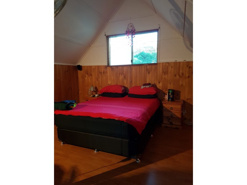 6 Cunningham Street, Russell Island QLD 4184