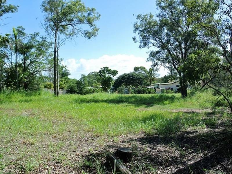 57 High Central Road, Macleay Island QLD 4184