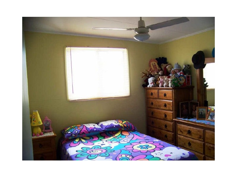 Lamb Island QLD 4184