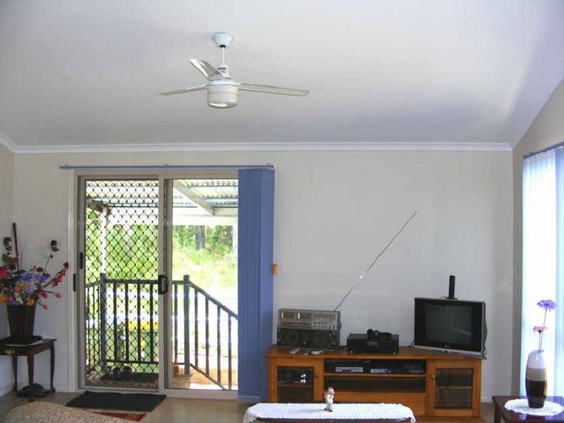 15 Conran Street, Macleay Island QLD 4184