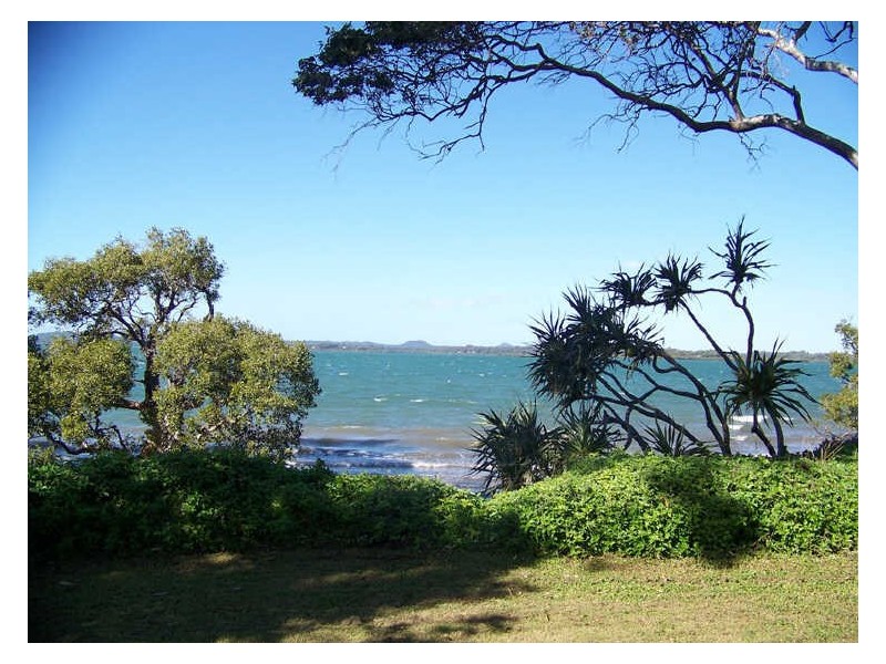 10 Coorong St, Macleay Island QLD 4184