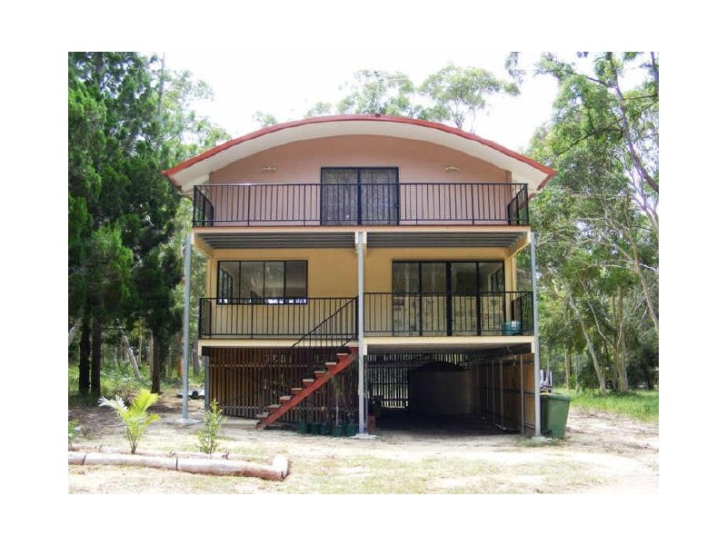 14 Heron St, Macleay Island QLD 4184