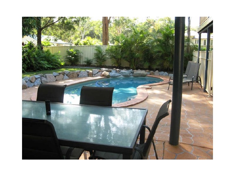 15 Kalara St, Macleay Island QLD 4184