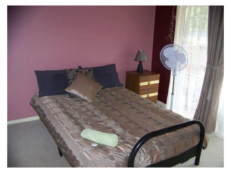 25 Wharf St, Macleay Island QLD 4184