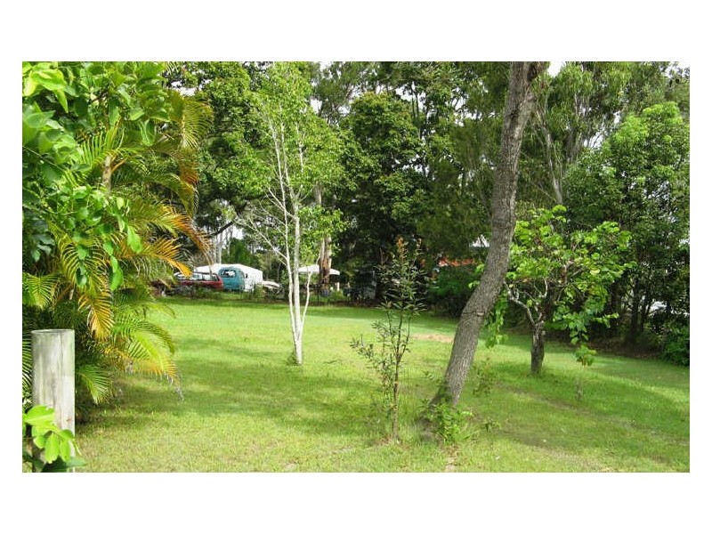 5 Heath Street, Macleay Island QLD 4184