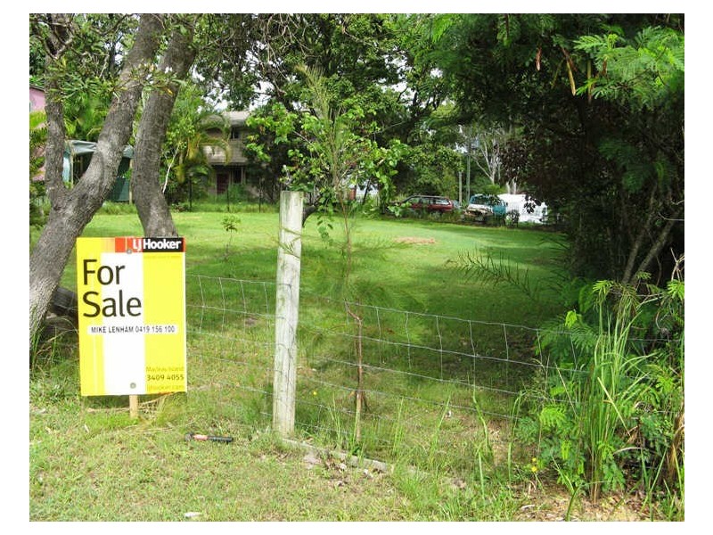 5 Heath Street, Macleay Island QLD 4184