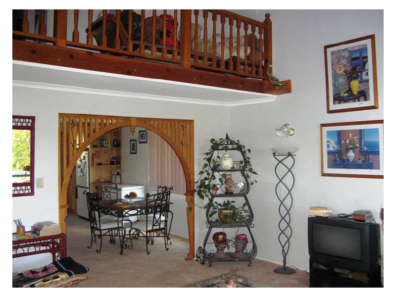 19 Lovell Pde, Lamb Island QLD 4184