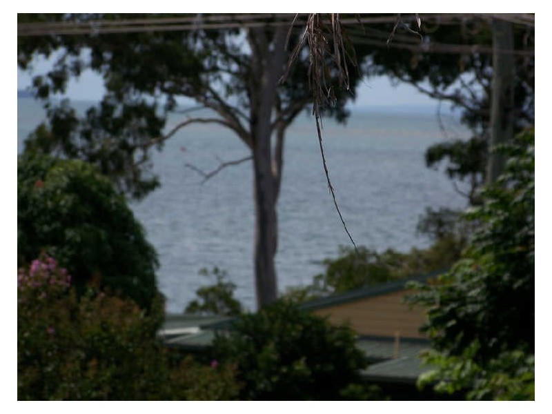 4 Shelly Crescent, Lamb Island QLD 4184
