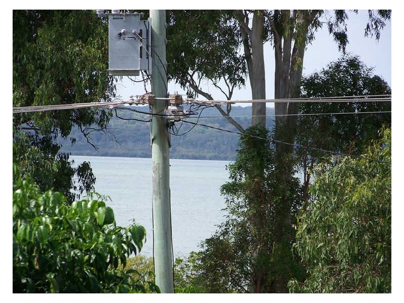 4 Shelly Crescent, Lamb Island QLD 4184