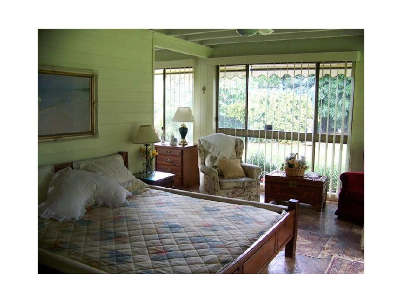 18 Leonie cres, Lamb Island QLD 4184
