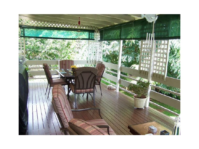 18 Leonie cres, Lamb Island QLD 4184