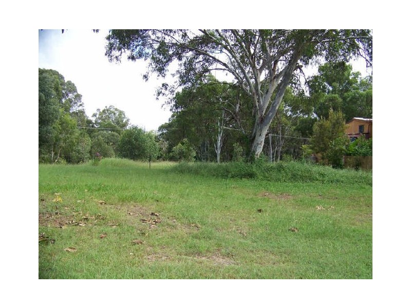 5 Shelly cres, Lamb Island QLD 4184