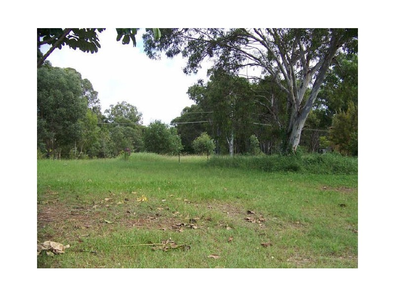 5 Shelly cres, Lamb Island QLD 4184
