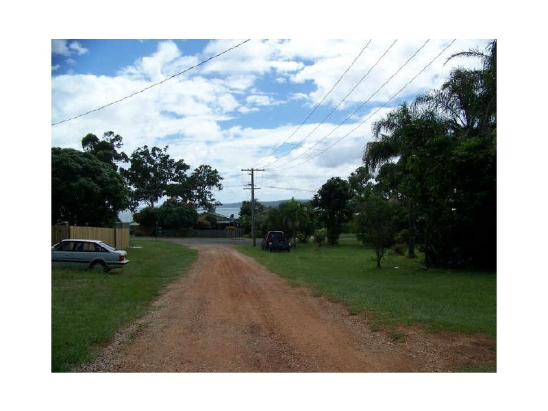 5 Shelly cres, Lamb Island QLD 4184