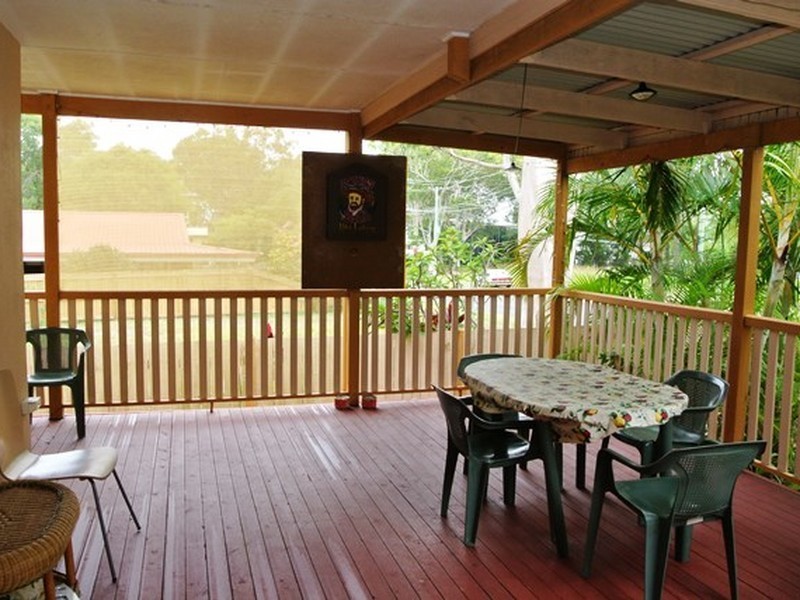 10 Dalpura Street, Macleay Island QLD 4184