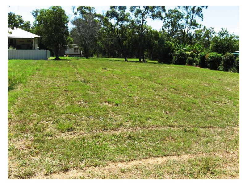41 Scotts Road, Macleay Island QLD 4184