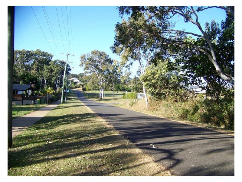 126 Lucas dr, Lamb Island QLD 4184