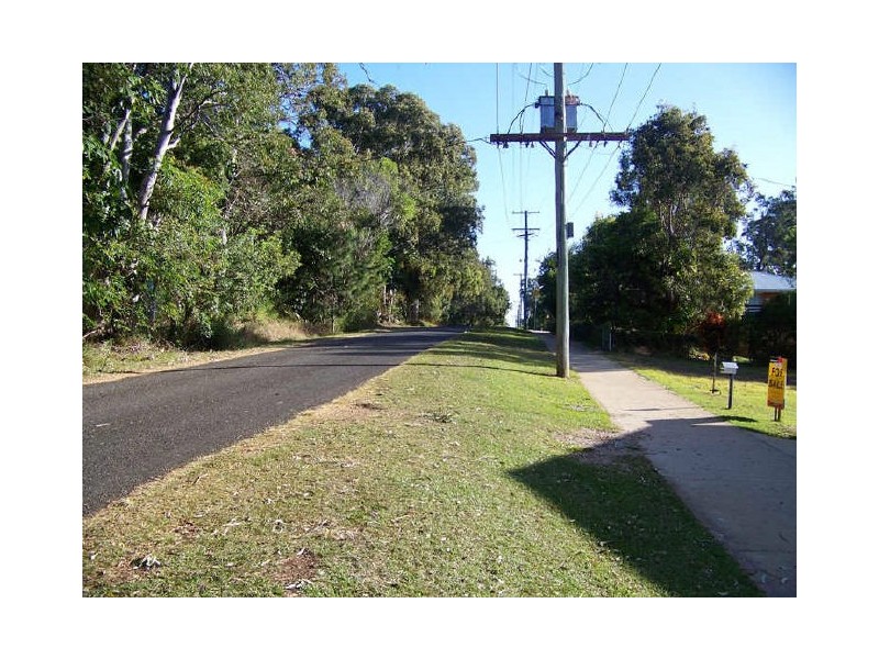 126 Lucas dr, Lamb Island QLD 4184