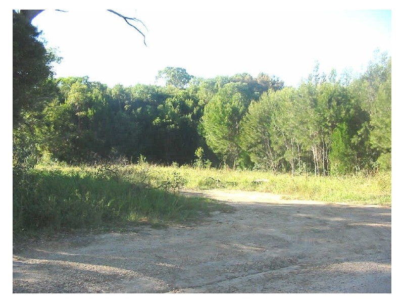 57 Scotts Road, Macleay Island QLD 4184