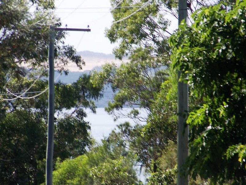 17 Jane Street, Macleay Island QLD 4184
