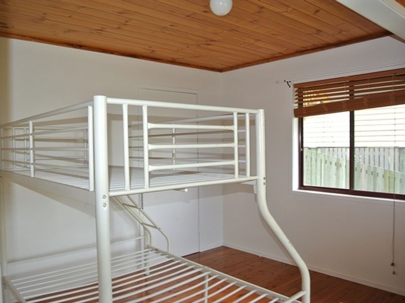 35 Jan Street, Macleay Island QLD 4184
