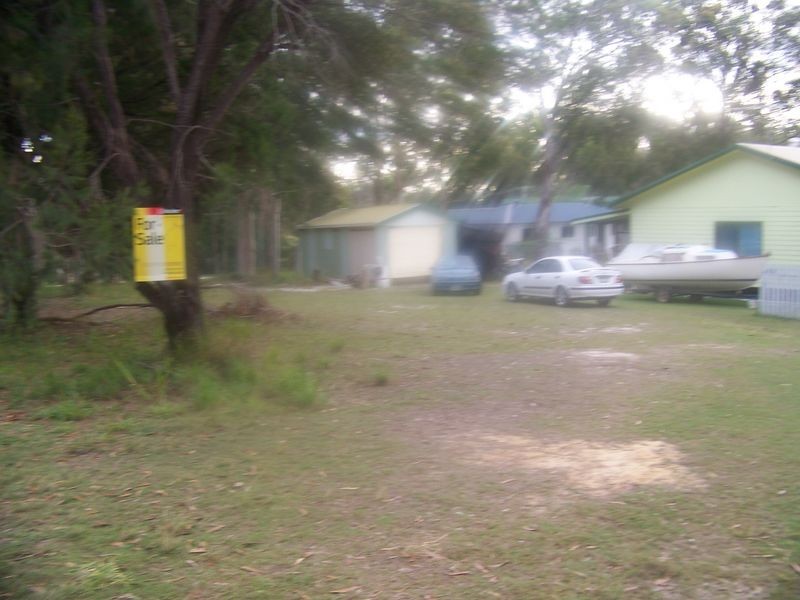 2 Orana St, Macleay Island QLD 4184