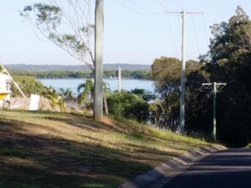 78 Kurrajong Road, Russell Island QLD 4184