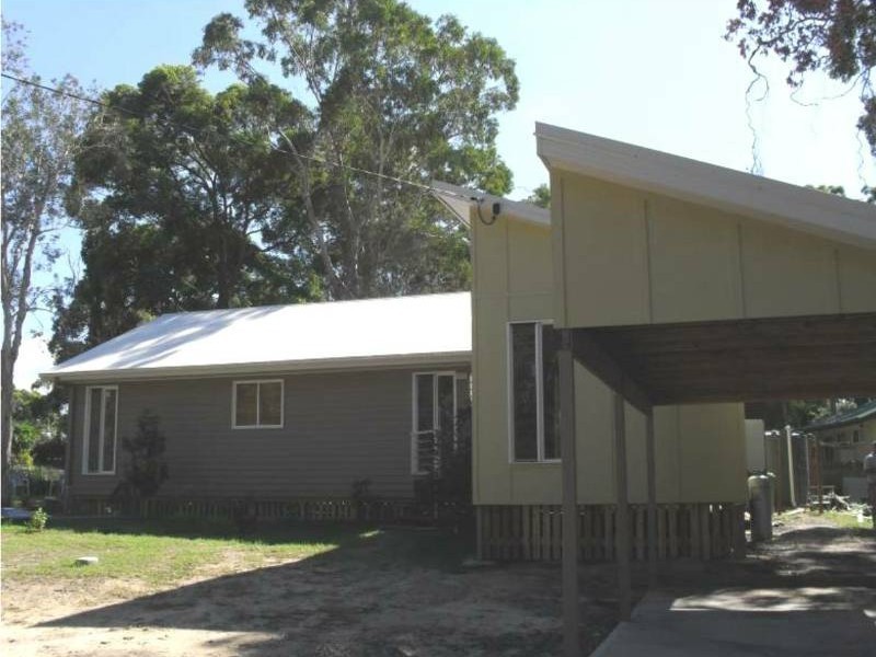 3 Parakeet Street, Macleay Island QLD 4184