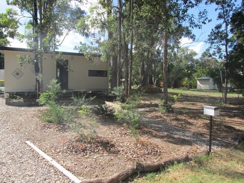 19 Pecan Street, Macleay Island QLD 4184