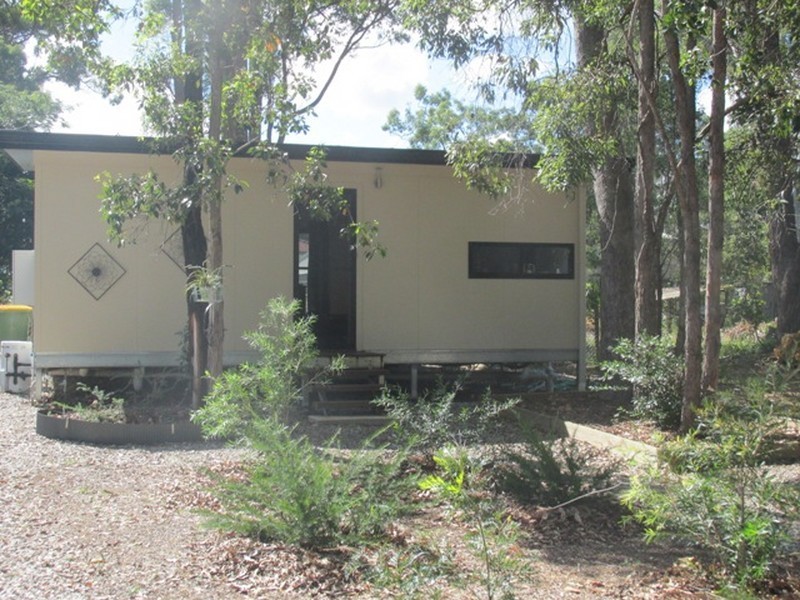 19 Pecan Street, Macleay Island QLD 4184