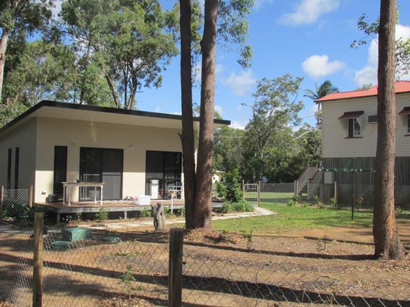 19 Pecan Street, Macleay Island QLD 4184
