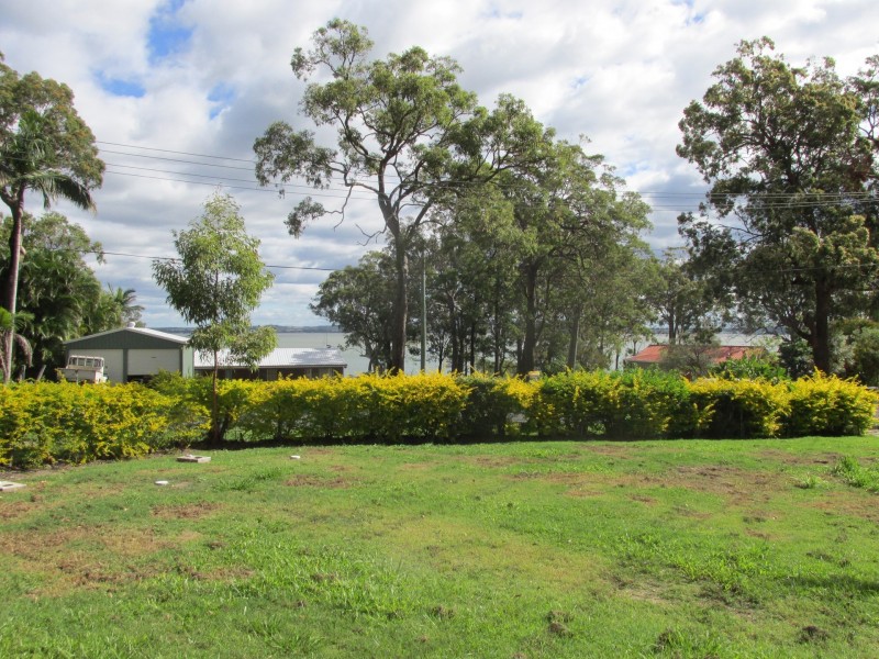34 Coondooroopa Dve, Macleay Island QLD 4184