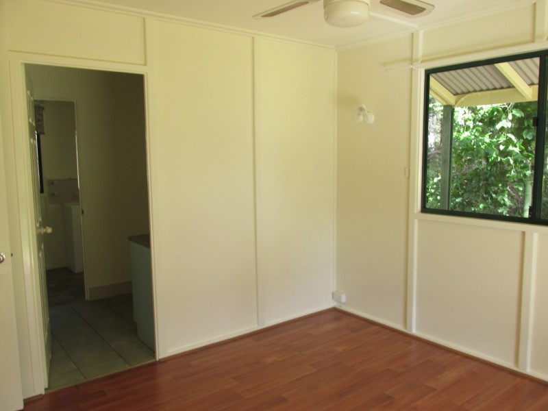 34 Coondooroopa Dve, Macleay Island QLD 4184