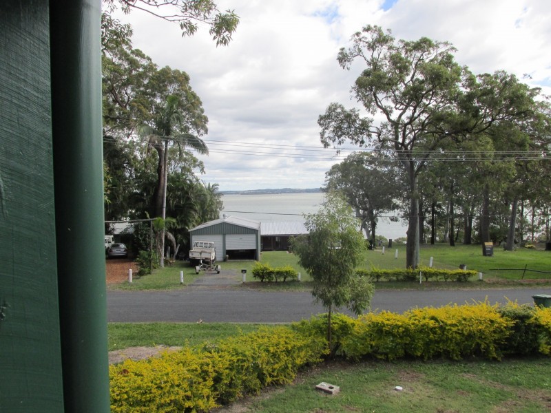 34 Coondooroopa Dve, Macleay Island QLD 4184