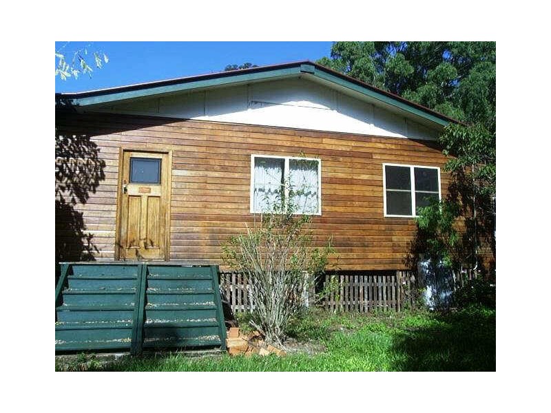 90-92 Western Rd, Macleay Island QLD 4184