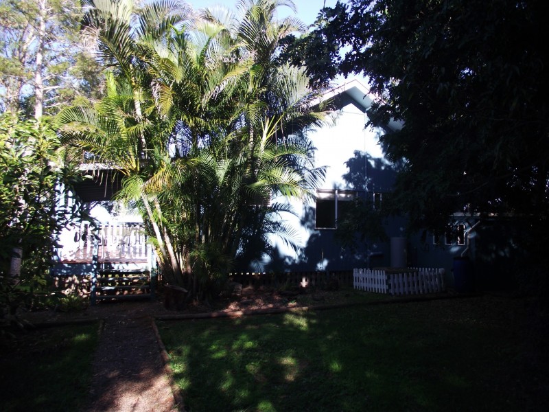 14 Emily Crescent, Macleay Island QLD 4184