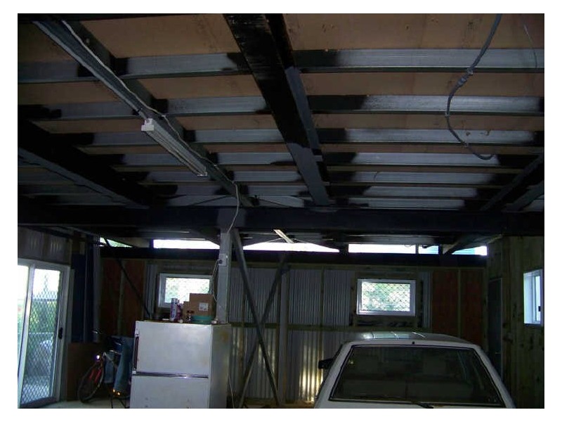 1 Link st, Lamb Island QLD 4184