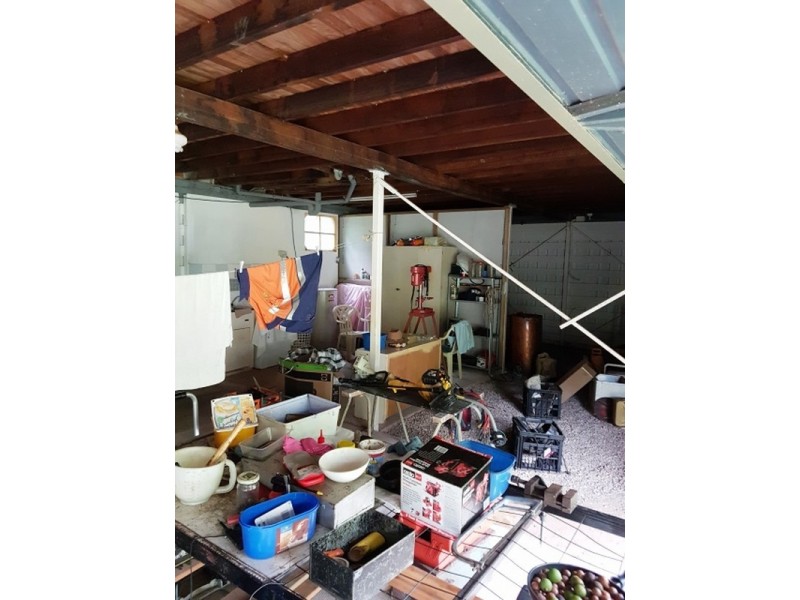 250 Centre Road, Russell Island QLD 4184