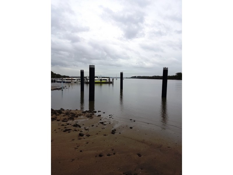 250 Centre Road, Russell Island QLD 4184