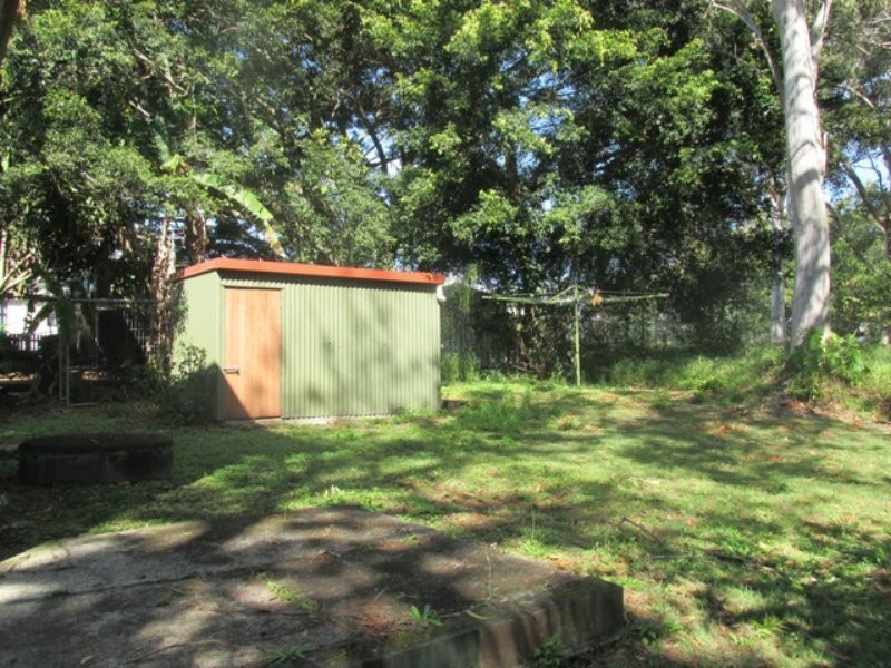14 Kooberry Street, Macleay Island QLD 4184