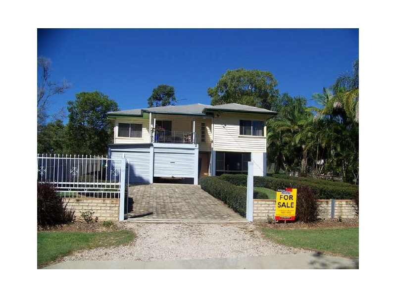 36 Francis rd, Macleay Island QLD 4184
