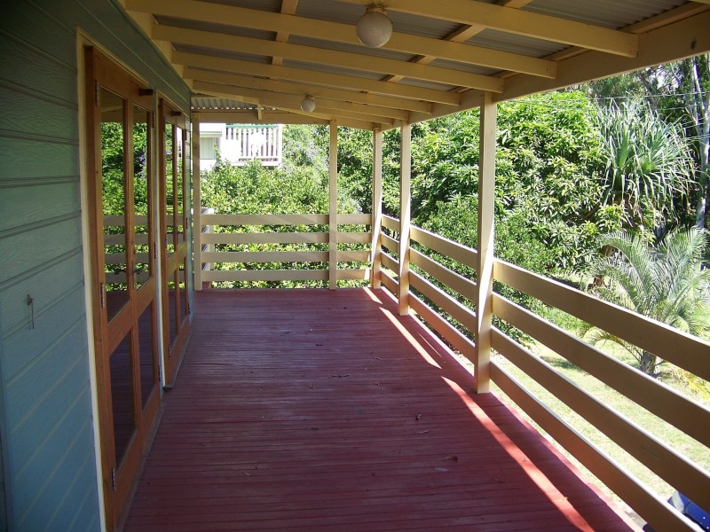 19 Dalpura Street, Macleay Island QLD 4184