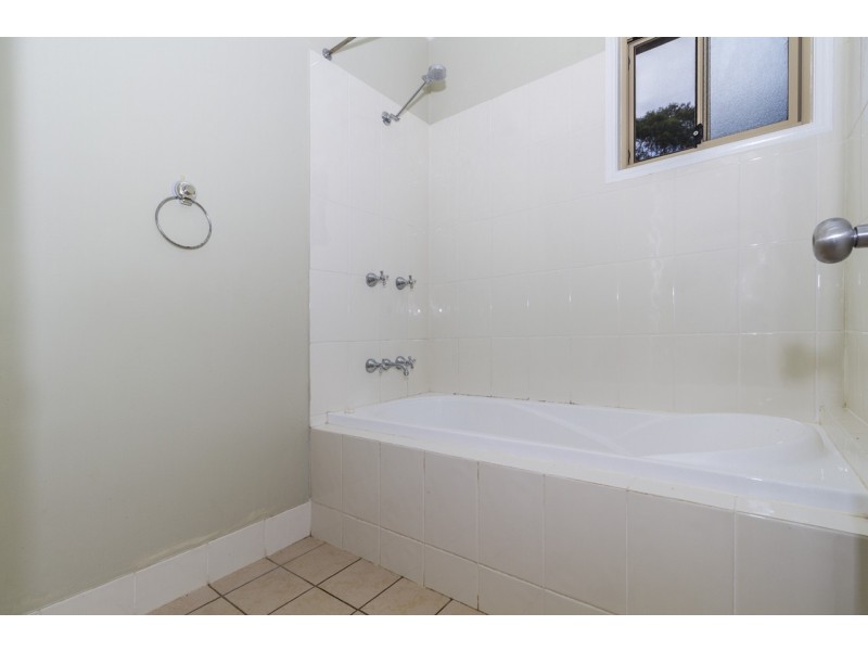 9 Canopy Crescent, Russell Island QLD 4184