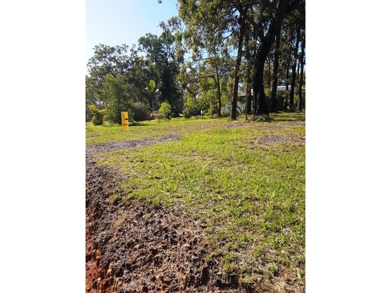 222 Kate Street, Macleay Island QLD 4184