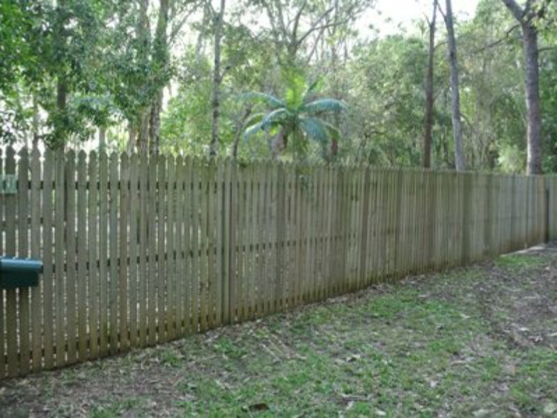 90 Charles Terrace, Macleay Island QLD 4184