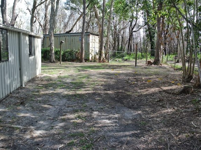 90 Charles Terrace, Macleay Island QLD 4184