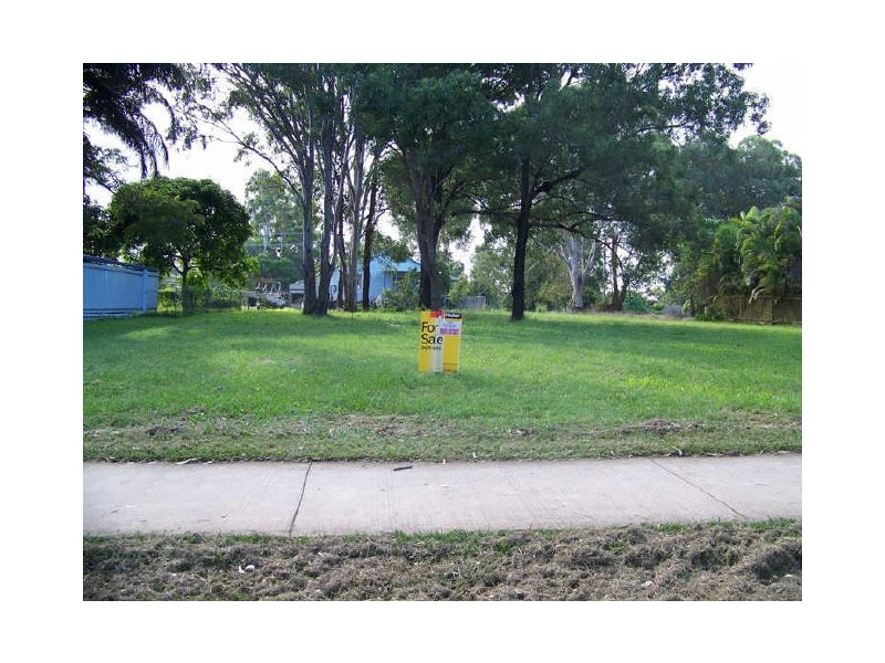 28 Lucas dr, Lamb Island QLD 4184